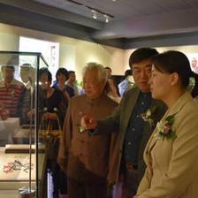 墨韻金砂 紫砂文人壺藝術(shù)的南北對(duì)話